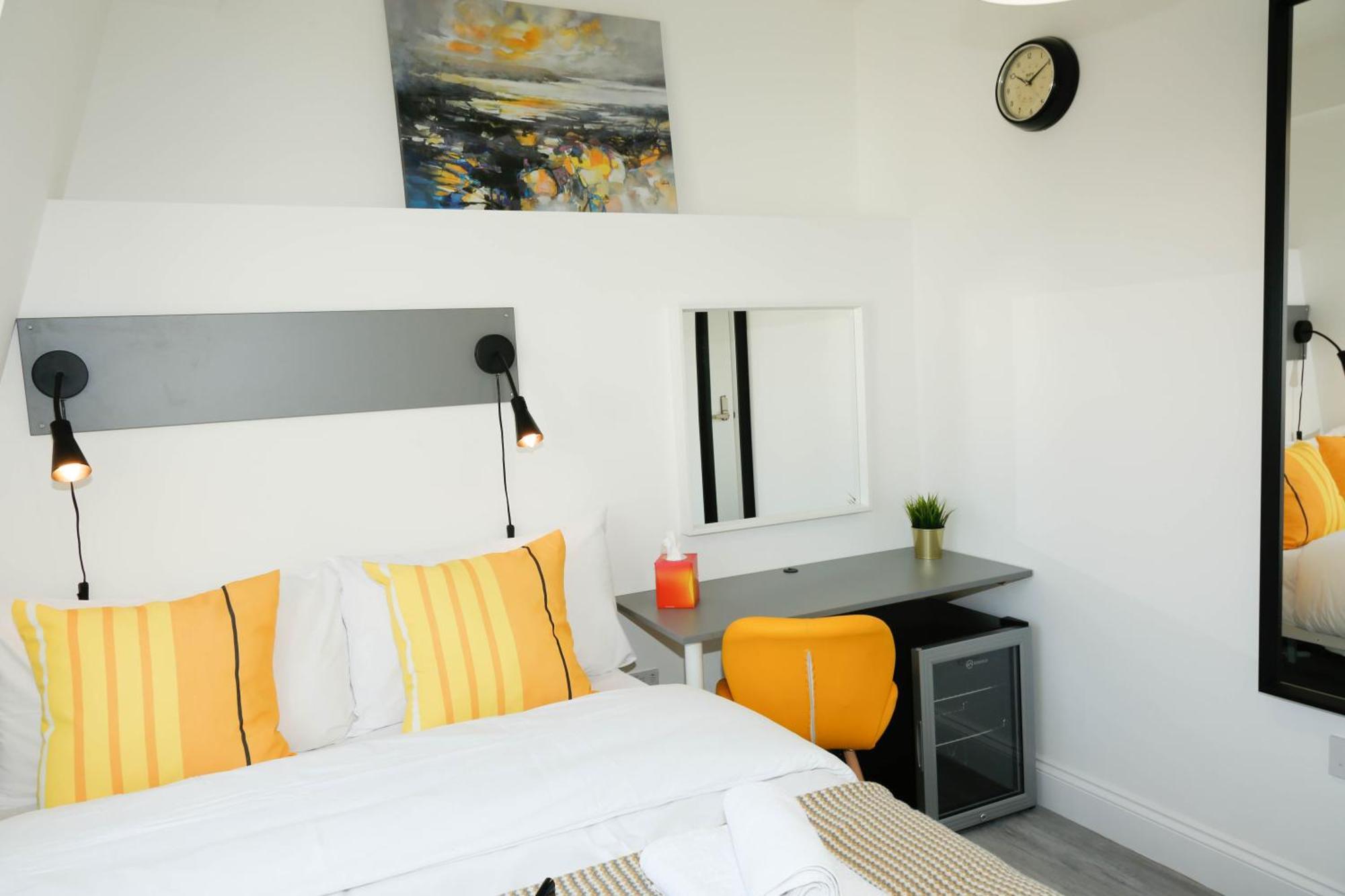 Luxury Rooms In Camden Town Near Shops, Cafes, Bars & Metro With Shared Bathrooms London Eksteriør bilde